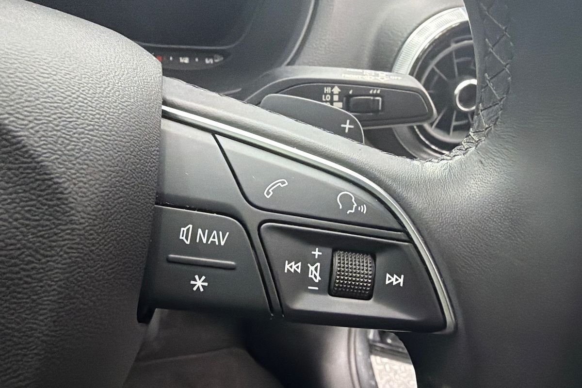 2021 Audi Q2 40 TFSI S line GA