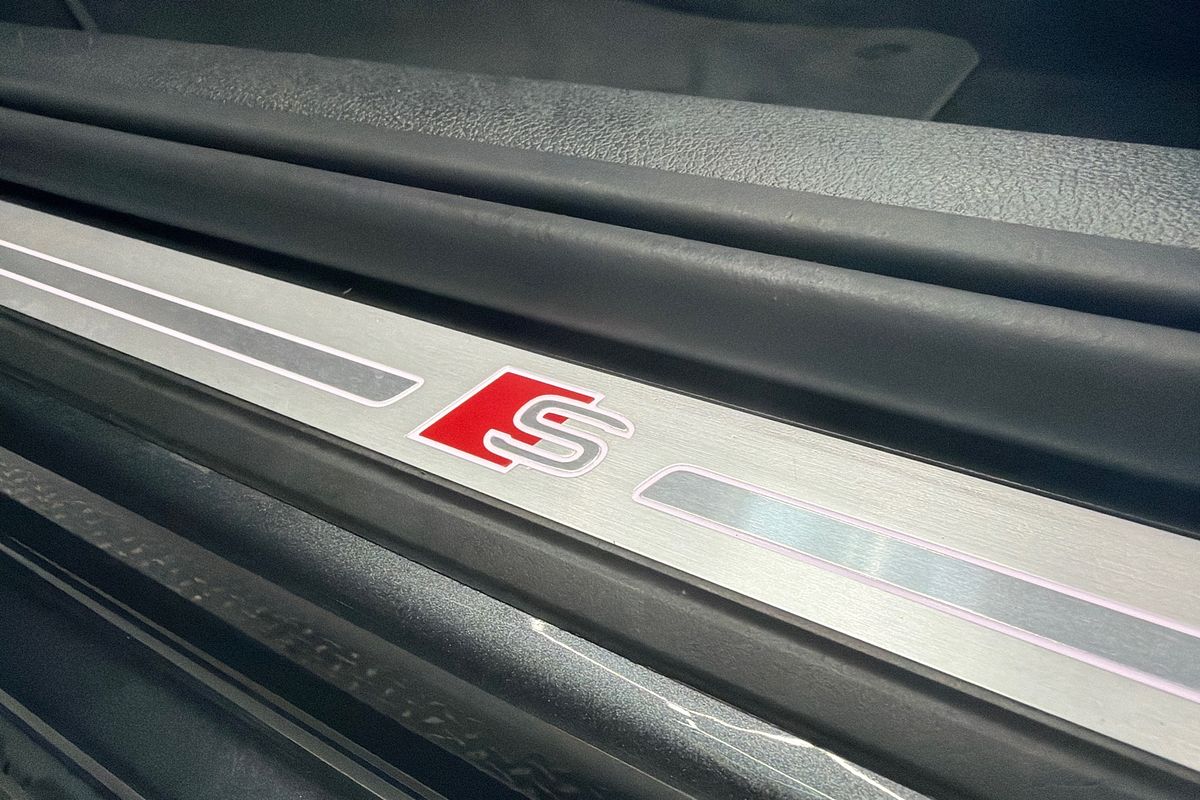 2021 Audi Q2 40 TFSI S line GA