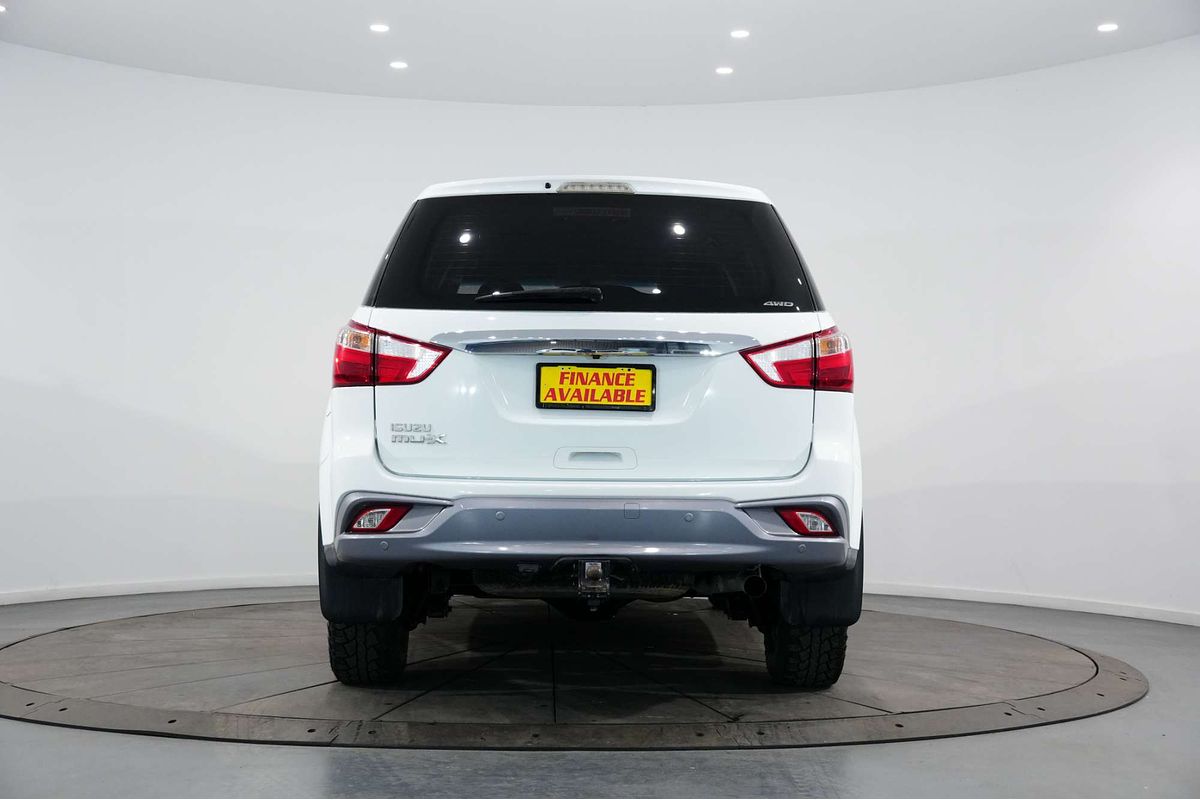 2017 Isuzu MU-X LS-M