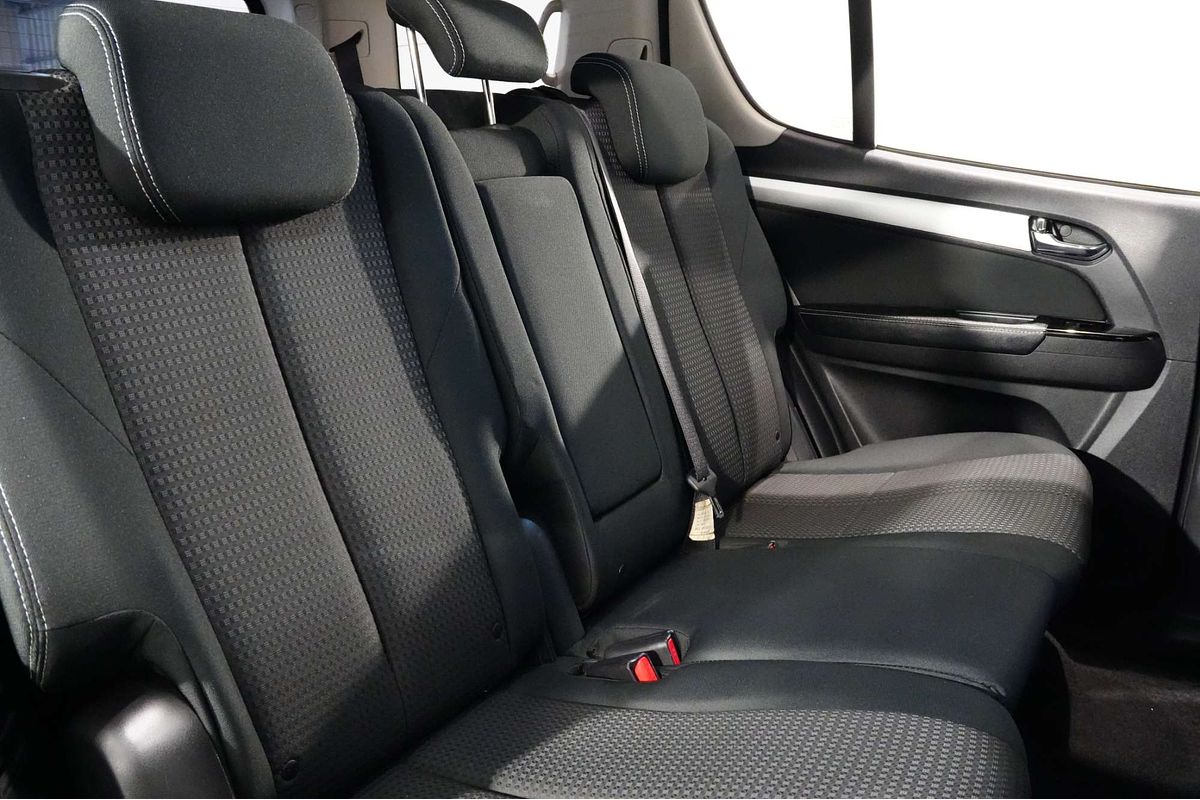 2017 Isuzu MU-X LS-M