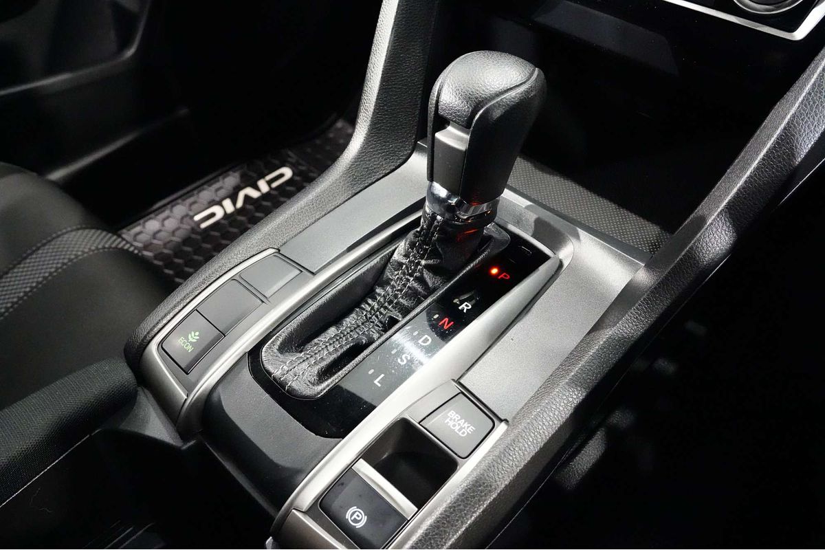 2021 Honda Civic VTi-S 10th Gen