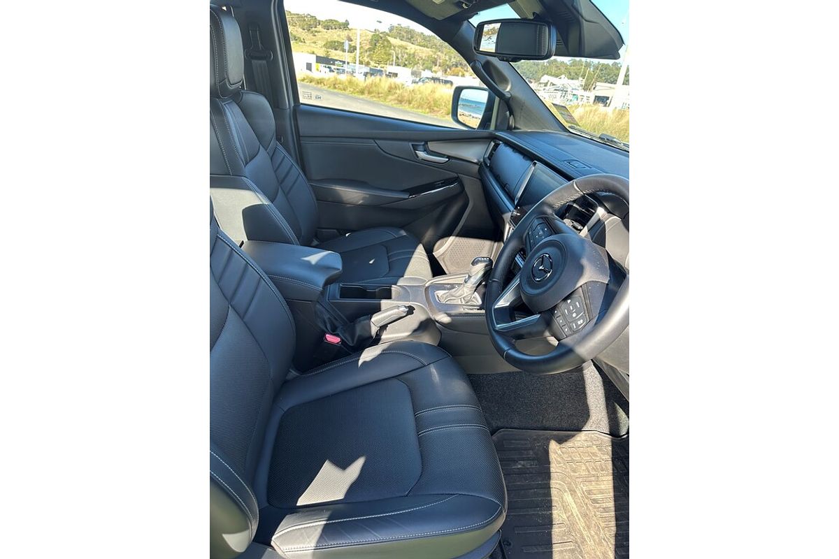 Mazda BT-50 G 6AUTO 3.0L DUAL CAB PICKUP GT 4X4 Mazda BT-50 G 6AUTO 3.0L DUAL CAB PICKUP GT 4X4