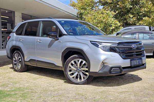 2026 Subaru Forester Hybrid Touring S6