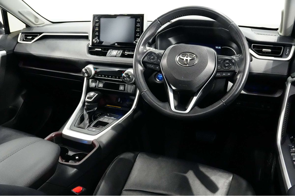2020 Toyota RAV4 Cruiser AXAH52R