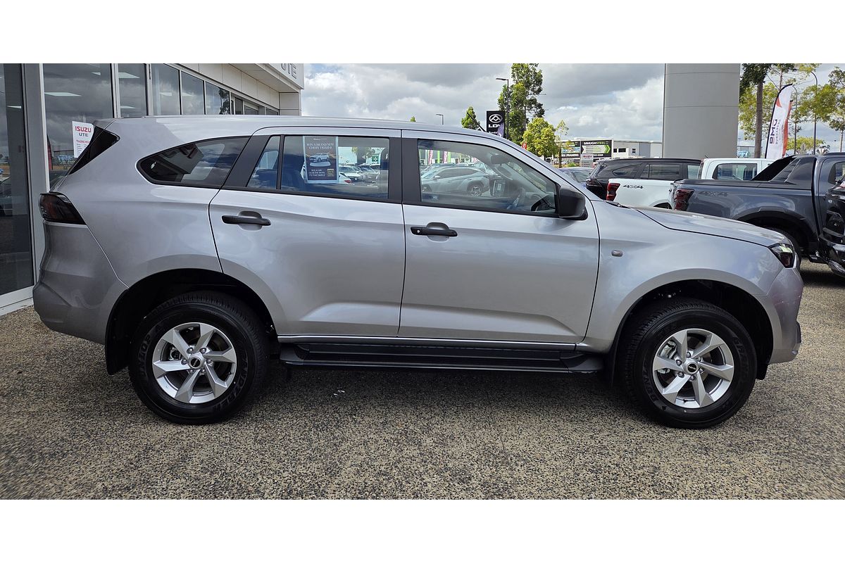 2026 Isuzu MU-X LS-M