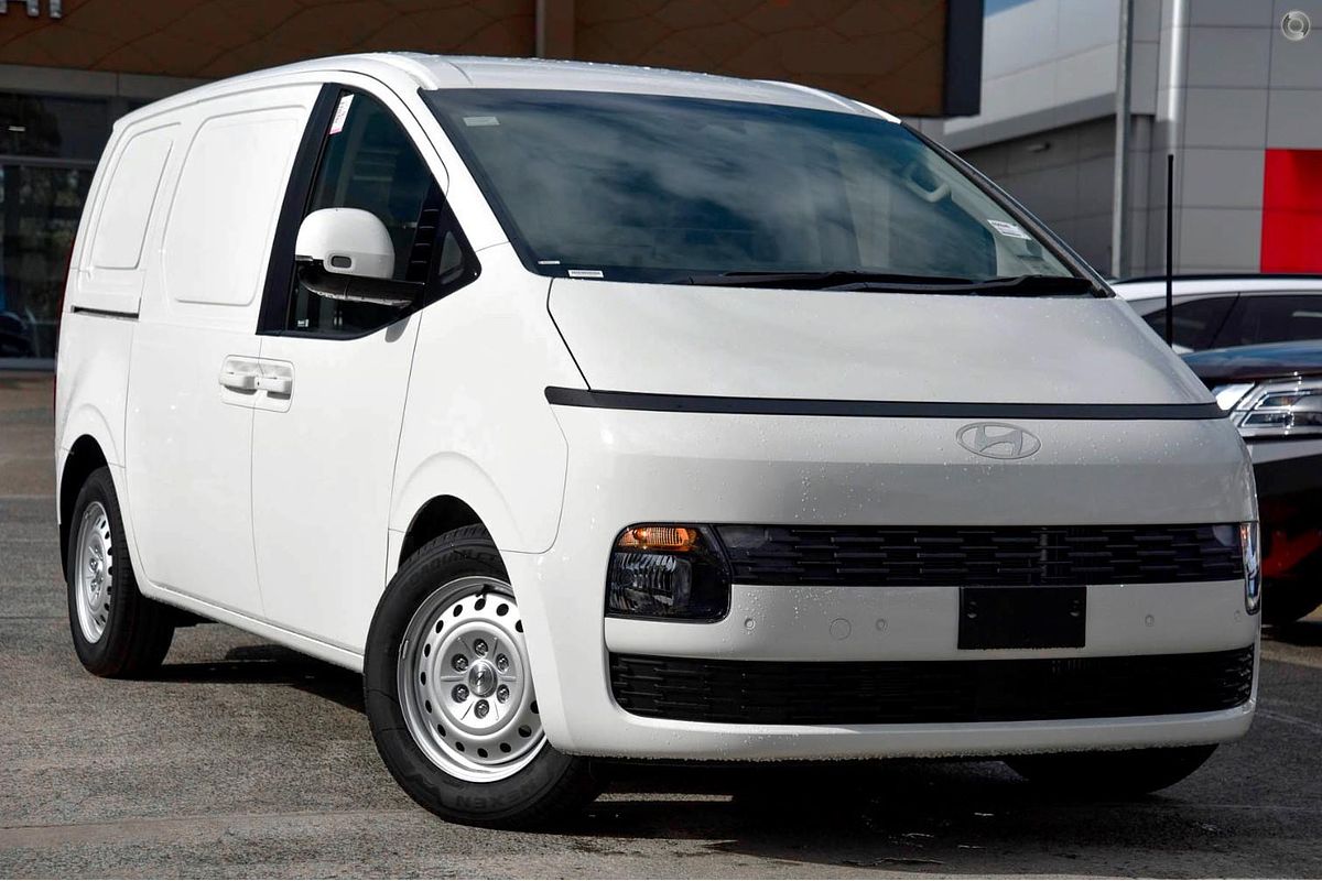 2026 Hyundai STARIA
