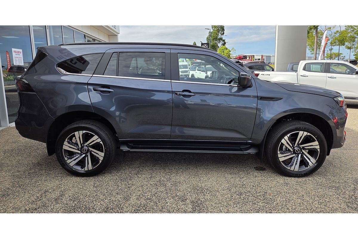 2026 Isuzu MU-X LS-T