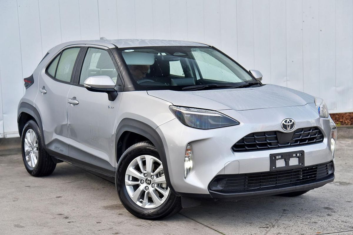 2025 Toyota Yaris Cross GX