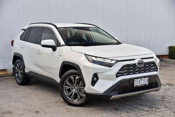 2025 Toyota RAV4 GXL AXAH54R