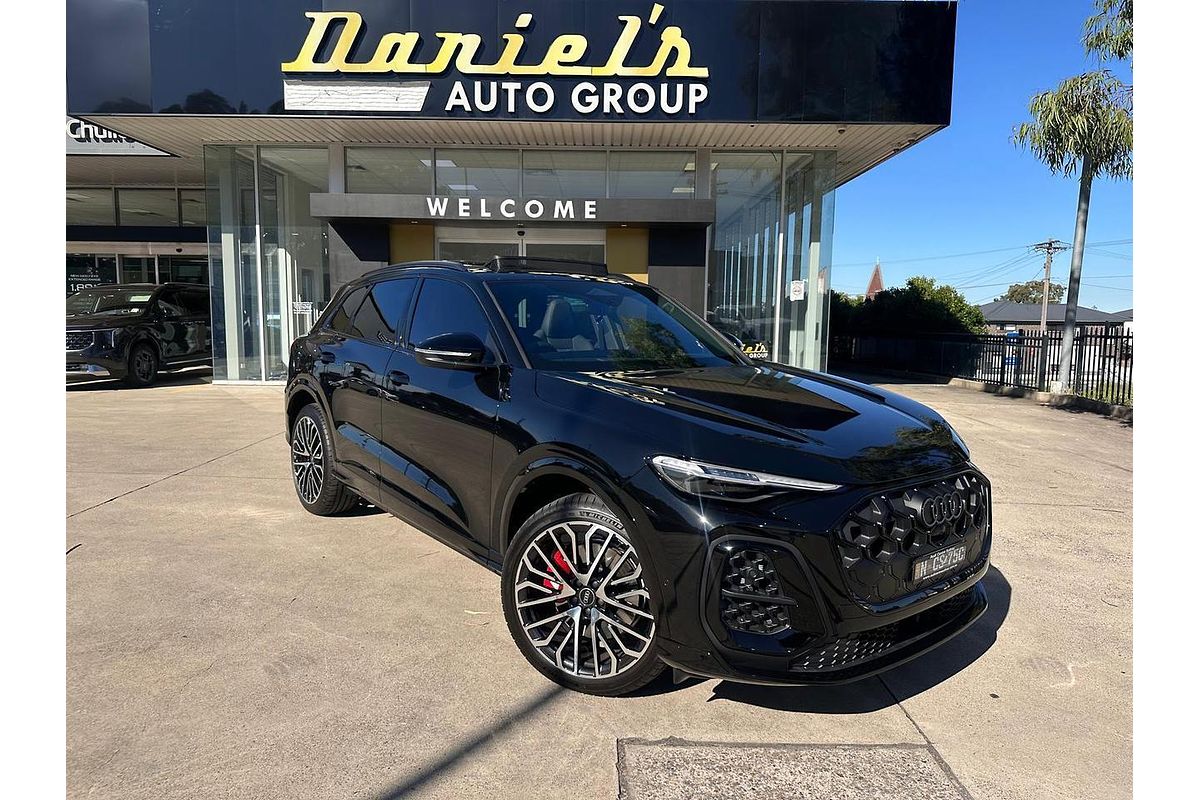 2025 Audi SQ5 TFSI FY