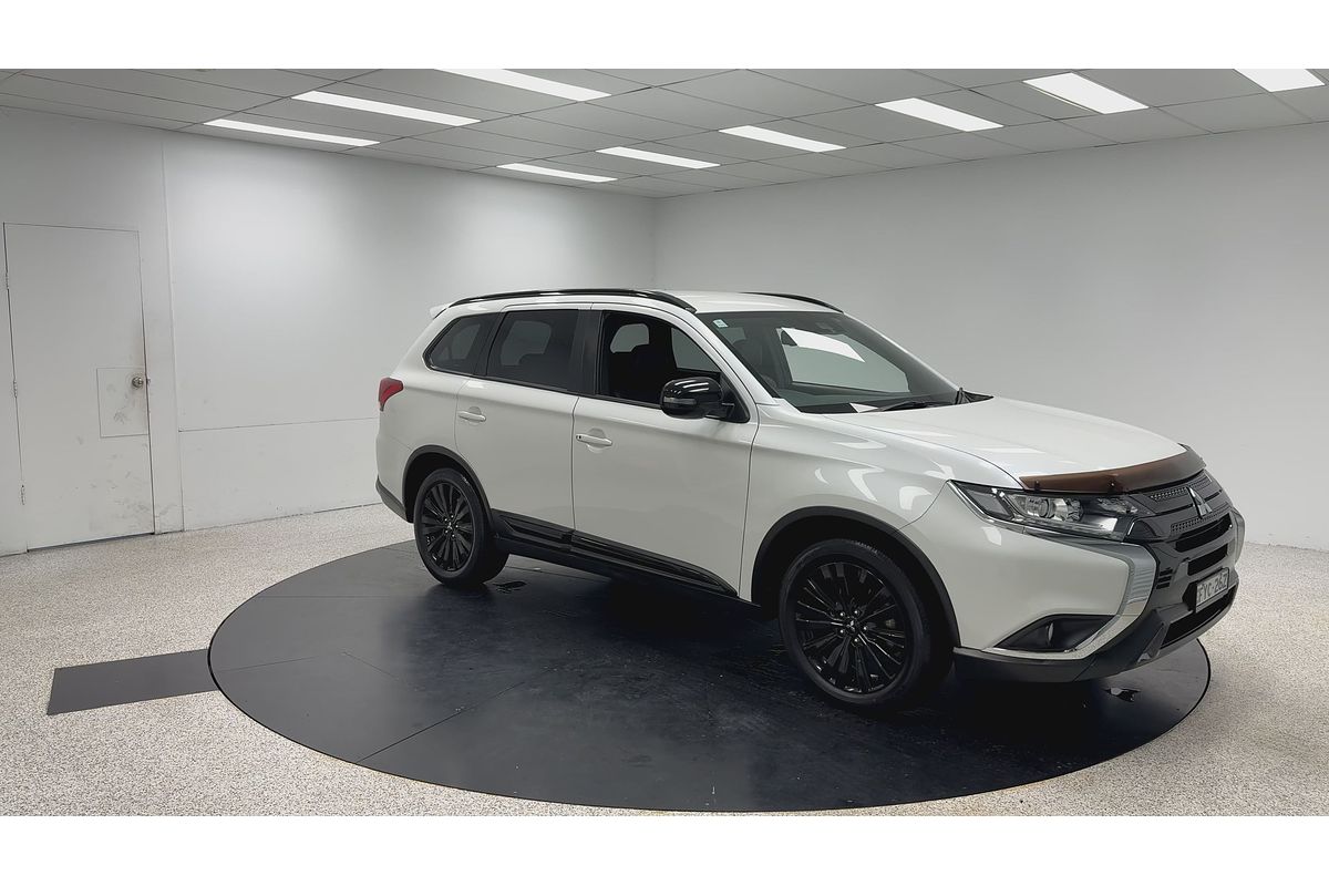 2020 Mitsubishi Outlander Black Edition ZL