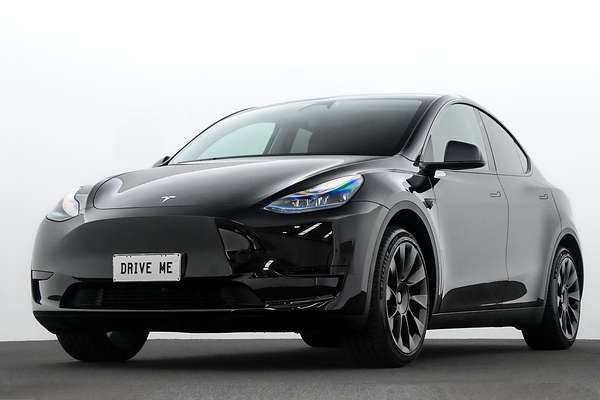 2024 Tesla Model Y Rear-Wheel Drive