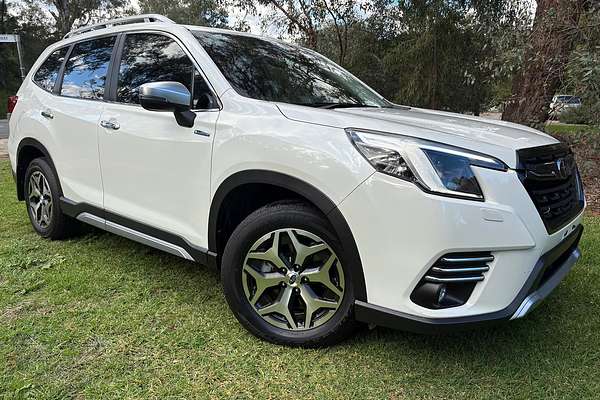 2023 Subaru Forester Hybrid L S5