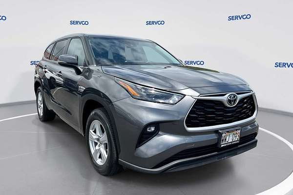 2023 Toyota Highlander LE