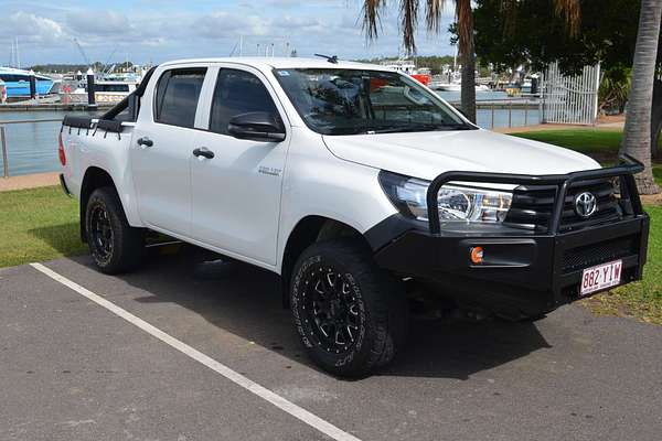 2018 Toyota Hilux WORKMATE (4x4) GUN125R MY19 4X4