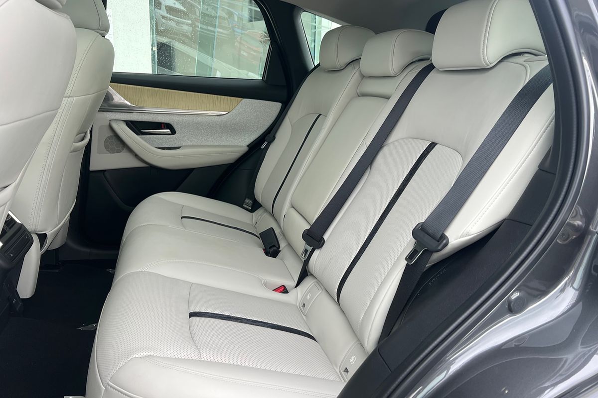 2023 Mazda CX-60 P50e Azami KH Series