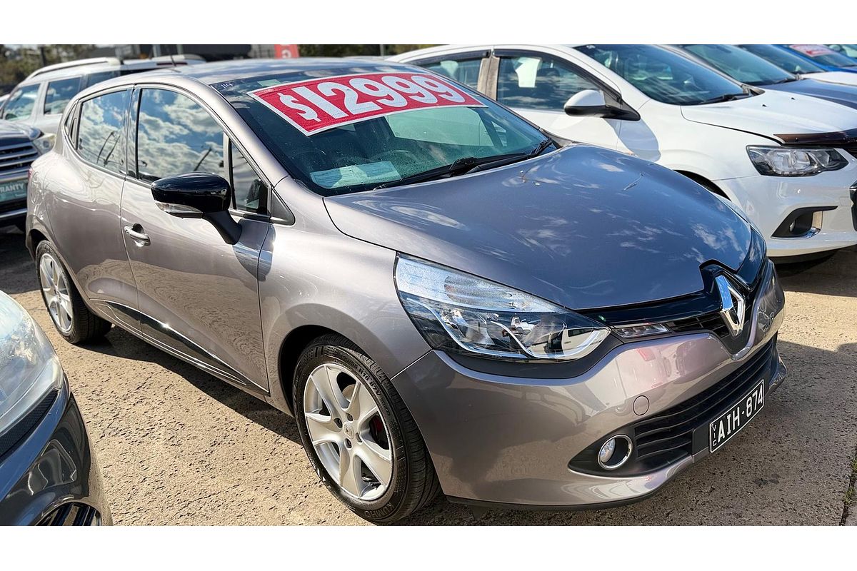 2016 Renault Clio Expression IV B98
