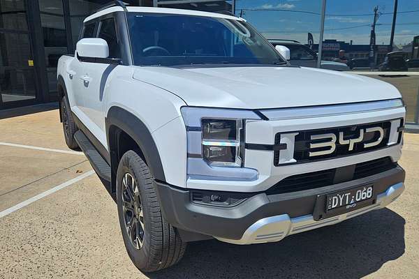 2025 BYD SHARK 6 Premium  All Wheel Drive