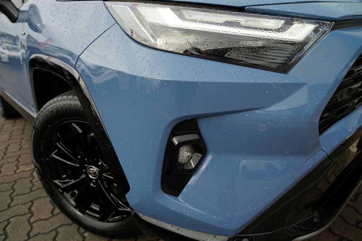 2025 Toyota RAV4 XSE AXAH54R