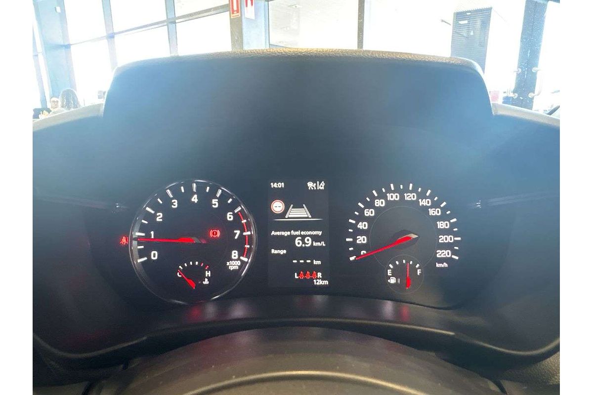 2025 Suzuki Swift Hybrid UZ