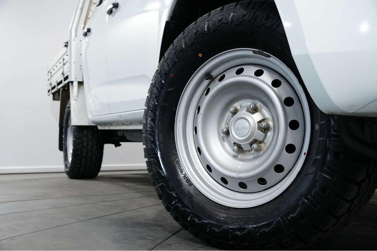 2023 Isuzu D-MAX SX 4X4