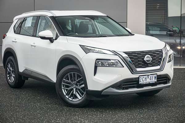 2025 Nissan X-TRAIL ST T33