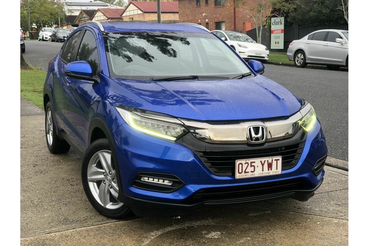 2019 Honda HR-V +LUXE