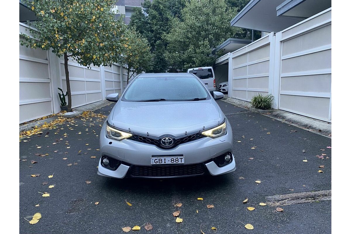 2015 Toyota Corolla ZR ZRE182R