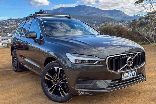 2019 Volvo XC60 D4 Momentum
