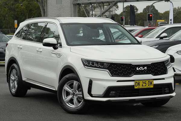 2023 Kia Sorento S MQ4