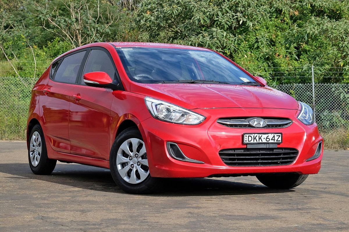 2017 Hyundai Accent Active RB4