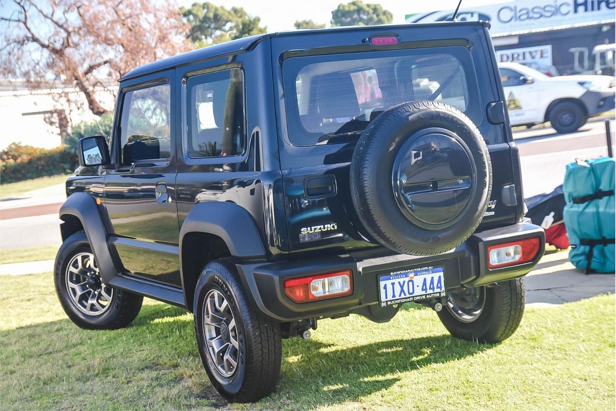 2023 Suzuki Jimny GLX GJ