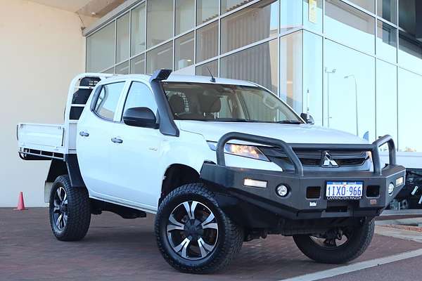 2022 Mitsubishi Triton GLX MR 4X4