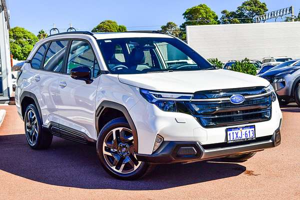 2025 Subaru Forester Touring S6