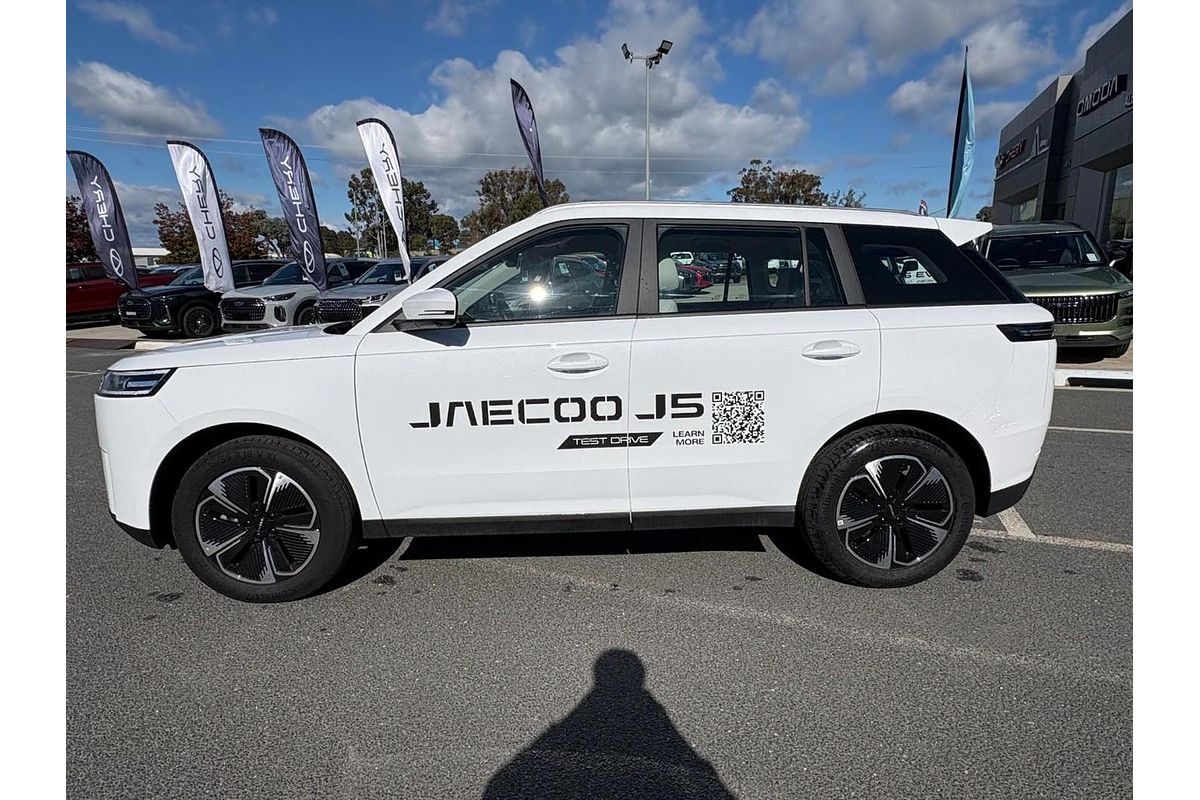 2026 Jaecoo J5 EV Summit