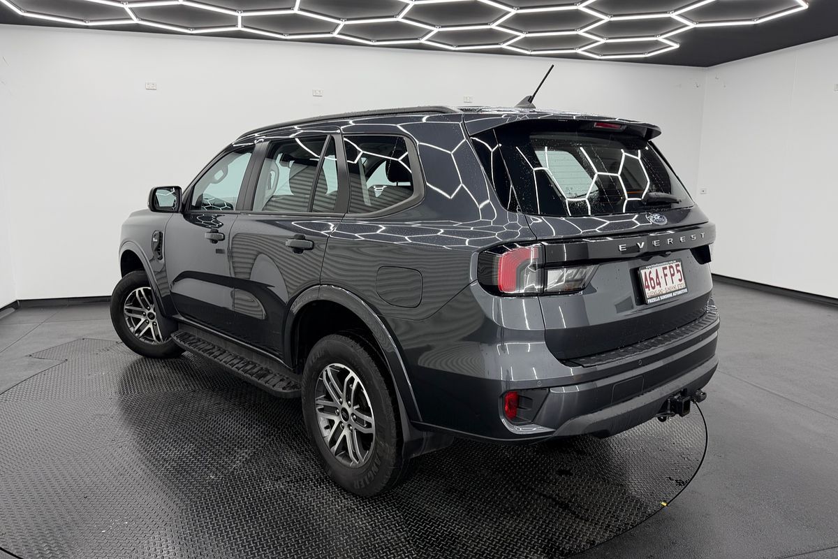 2022 Ford Everest Ambiente 2.0L