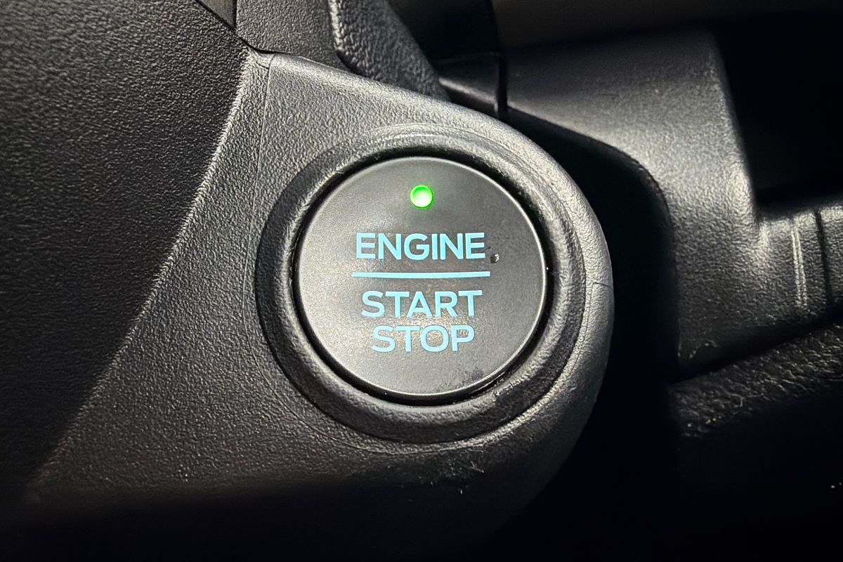 2022 Ford Everest Ambiente 2.0L