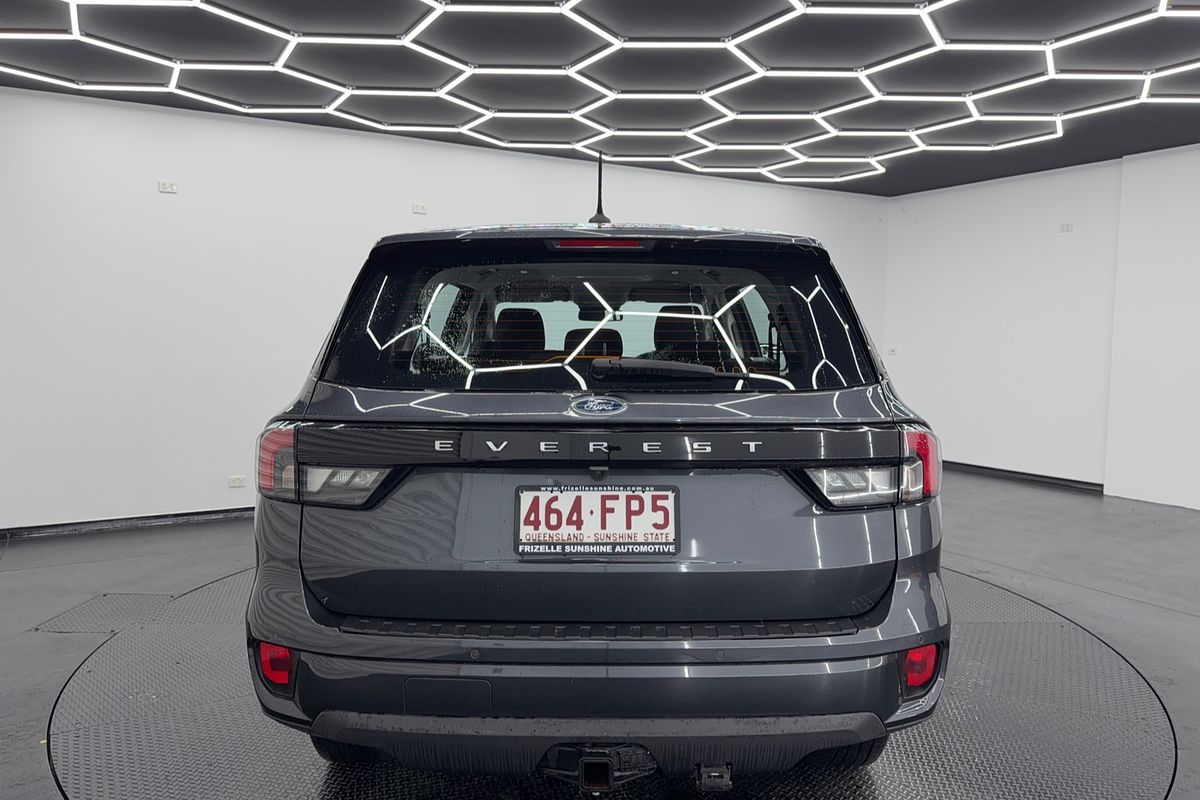 2022 Ford Everest Ambiente 2.0L
