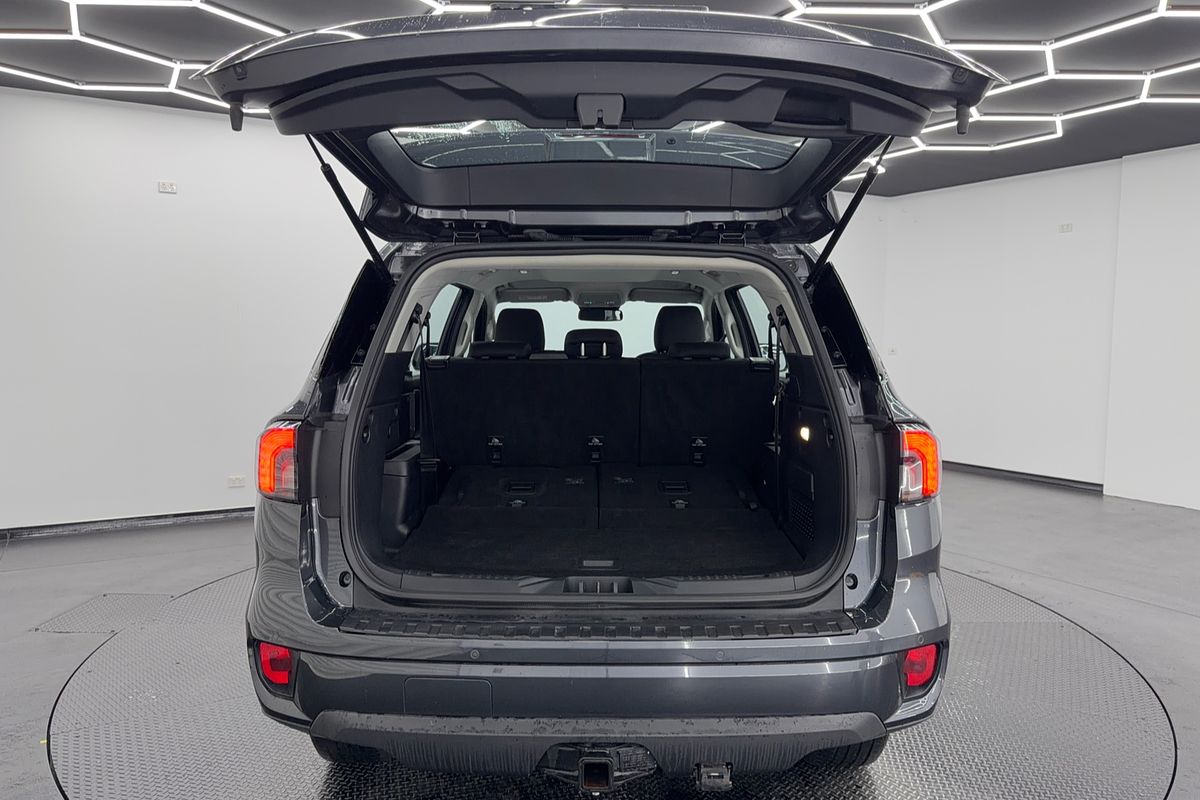 2022 Ford Everest Ambiente 2.0L