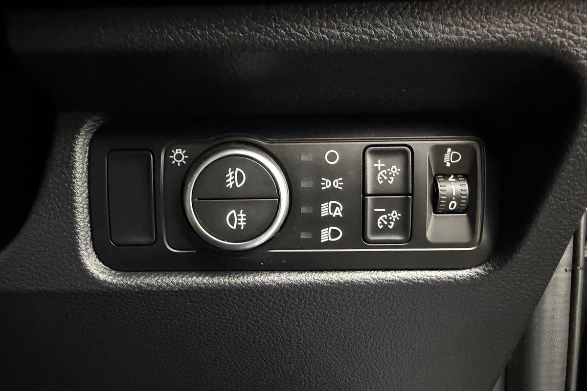2022 Ford Everest Ambiente 2.0L