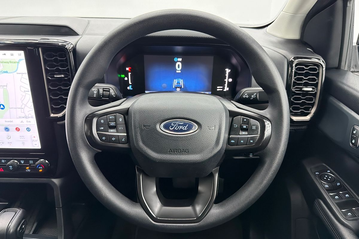 2022 Ford Everest Ambiente 2.0L