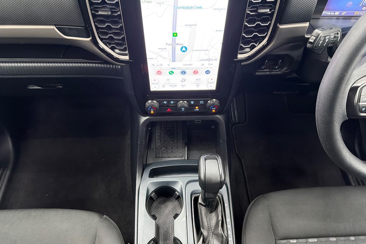 2022 Ford Everest Ambiente 2.0L