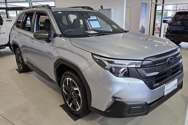 2026 Subaru Forester Premium S6