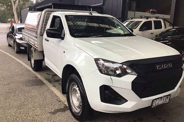 2025 Isuzu D-MAX SX High Ride Rear Wheel Drive