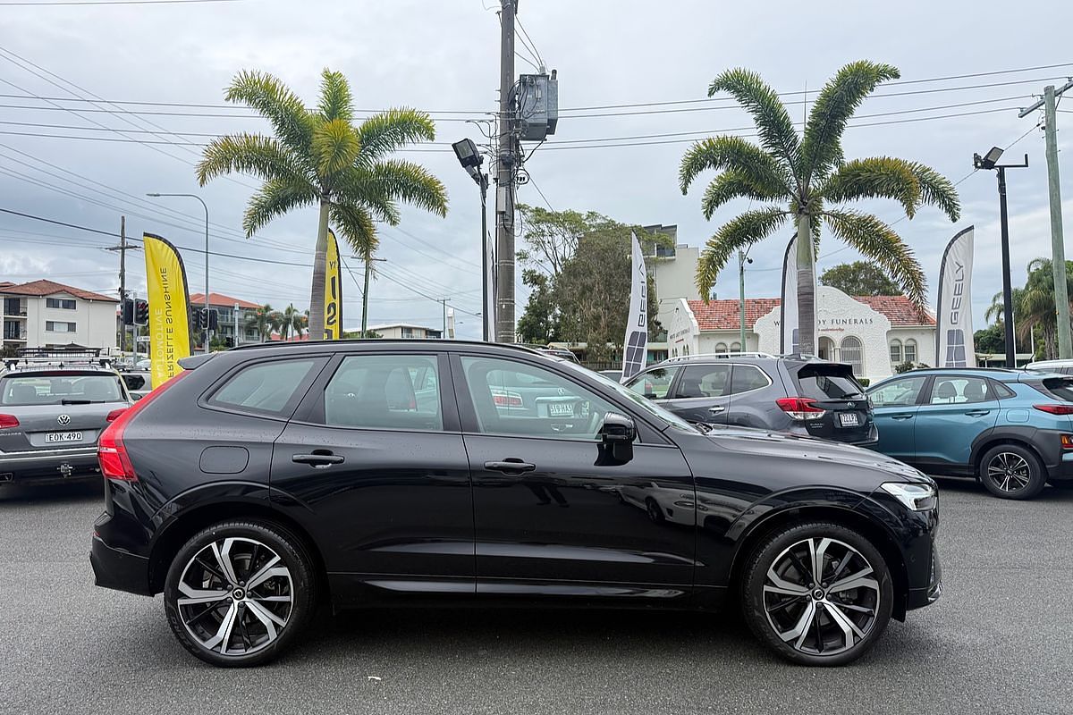 2023 Volvo XC60 Ultimate B6 Dark