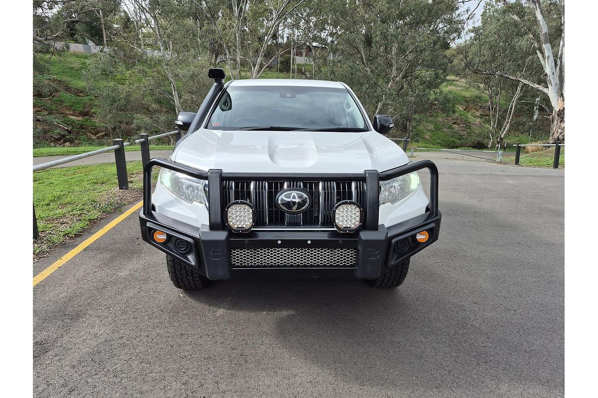 2022 Toyota Landcruiser Prado GX GDJ150R