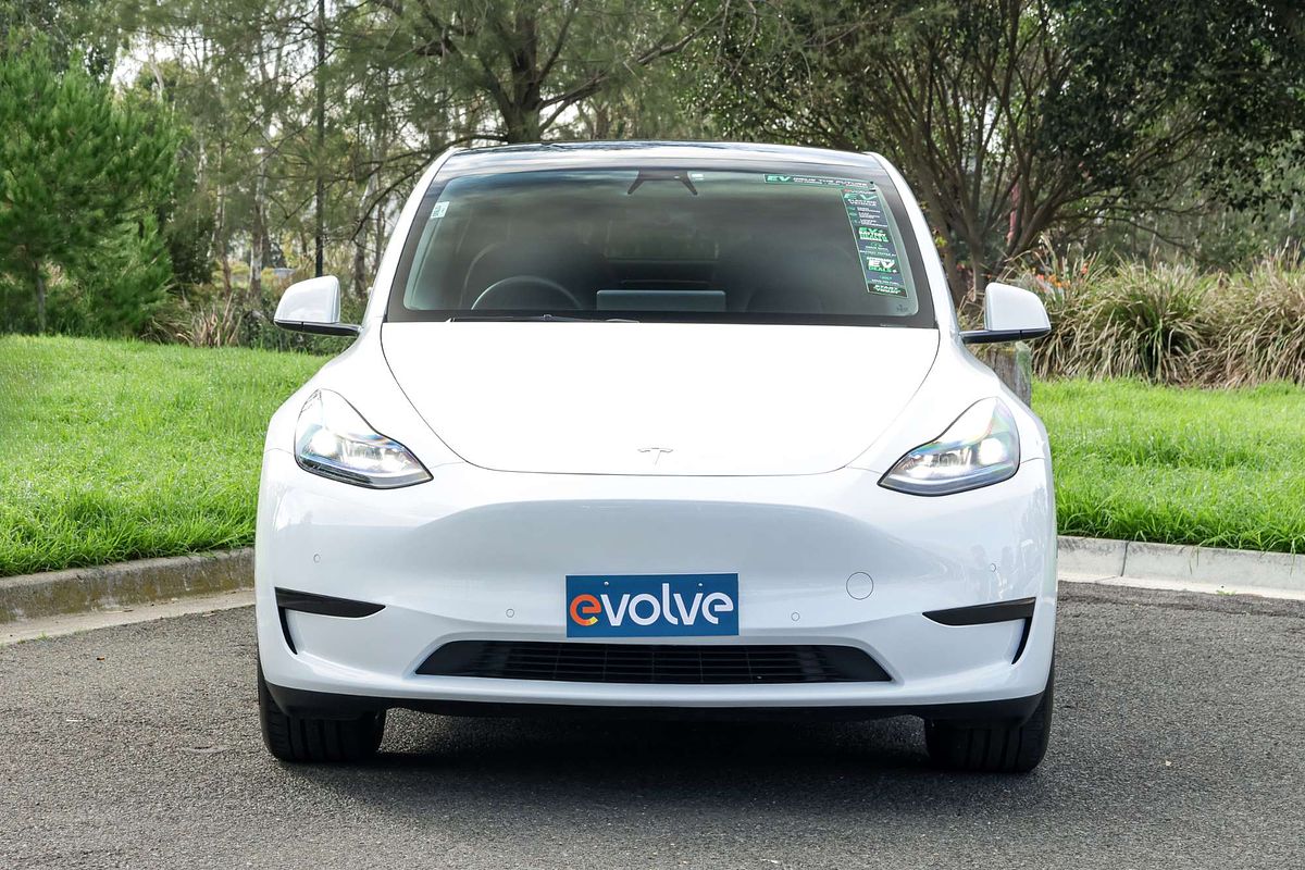 2023 Tesla Model Y Rear-Wheel Drive