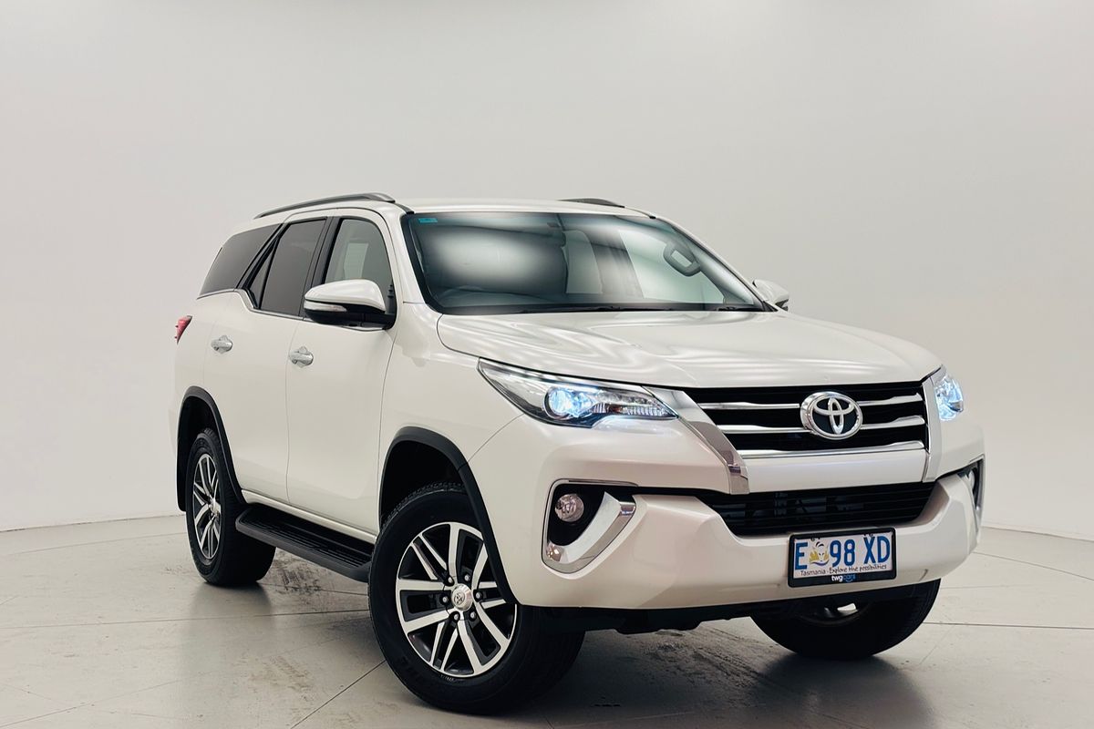 2015 Toyota Fortuner Crusade GUN156R