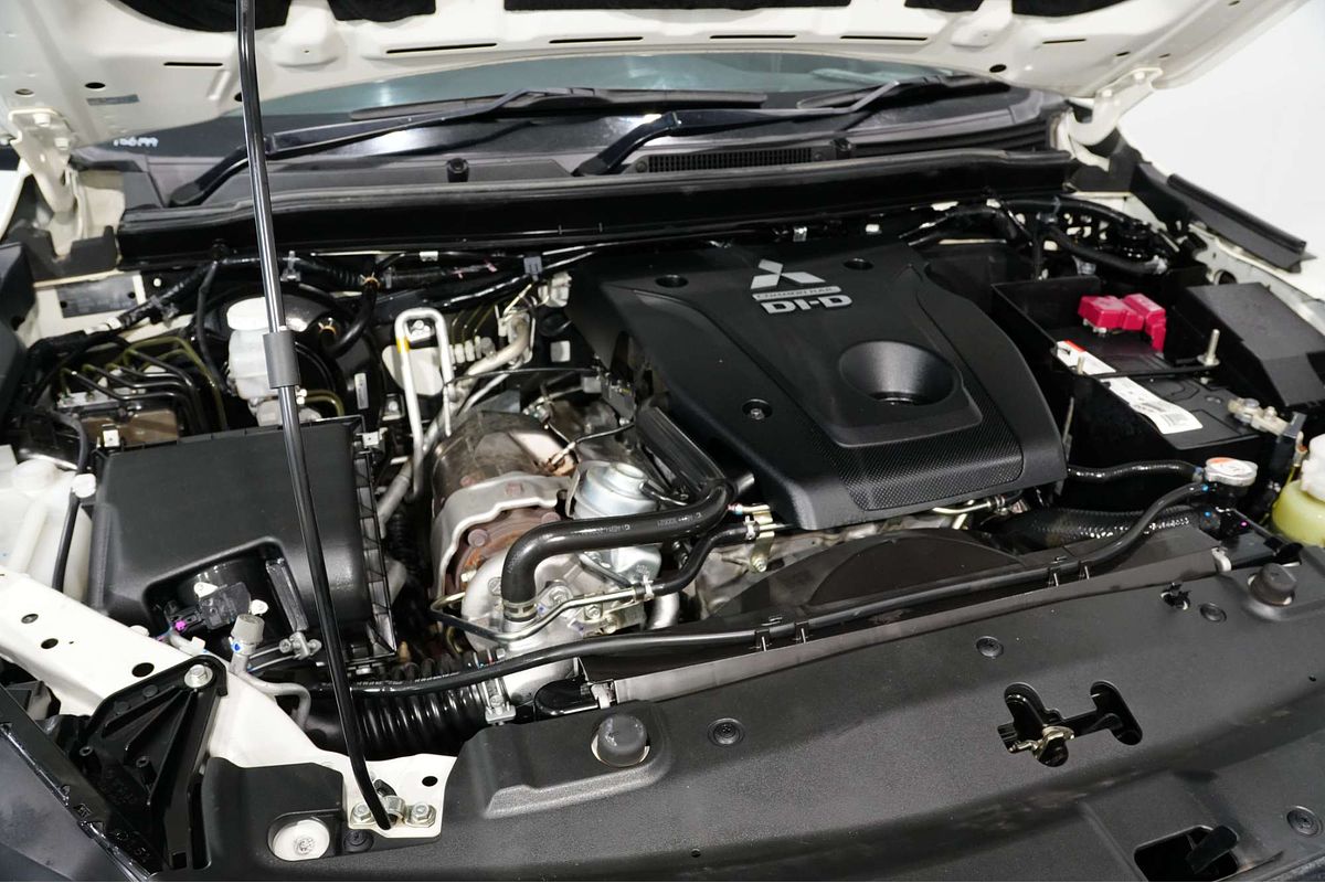 2021 Mitsubishi Pajero Sport GLS QF