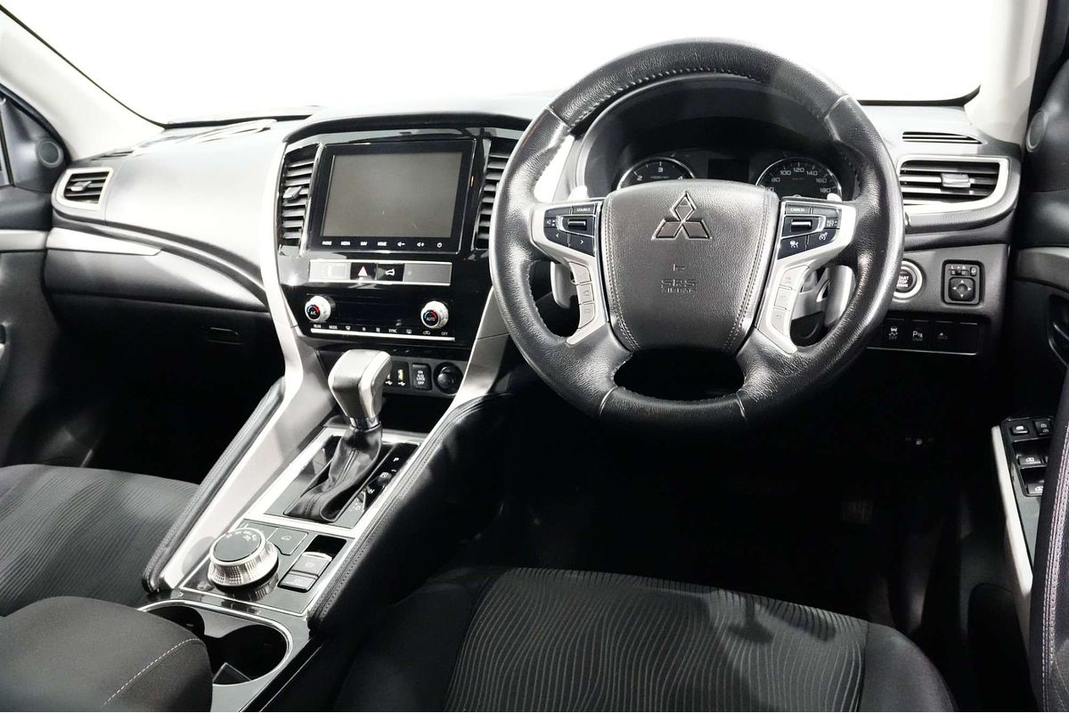 2021 Mitsubishi Pajero Sport GLS QF